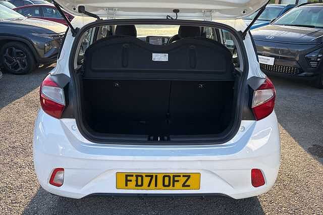 Hyundai i10 1.2 MPi SE Connect 5dr Auto