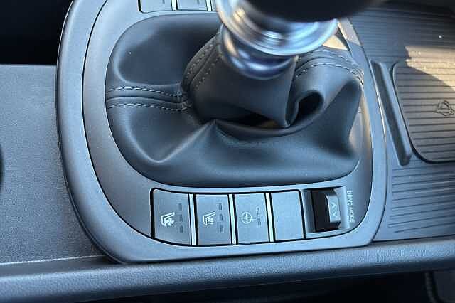 Hyundai KONA 1.6T 138 Ultimate 5dr Black