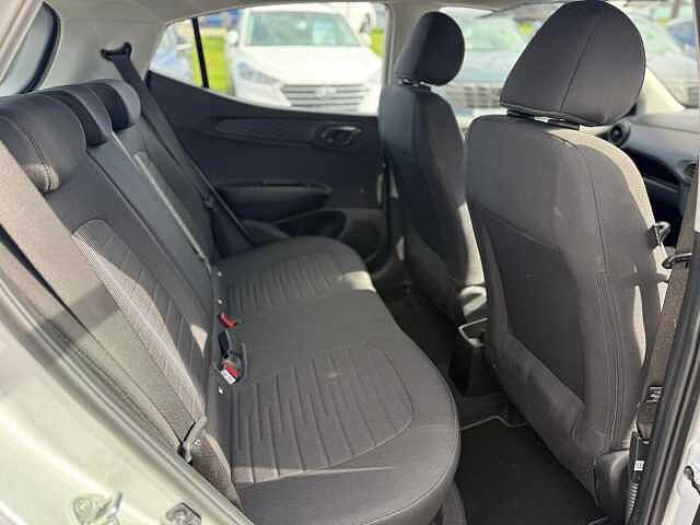 Hyundai I10 1.2 MPi SE Connect 5dr Auto Silver
