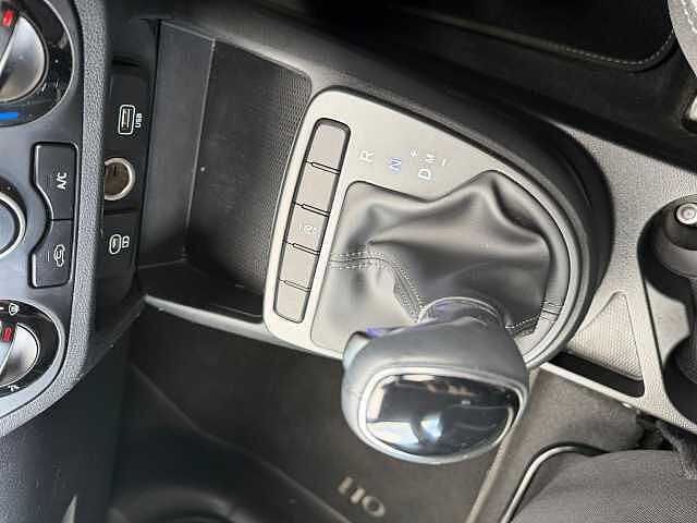 Hyundai i10 1.2 Advance 5dr Auto