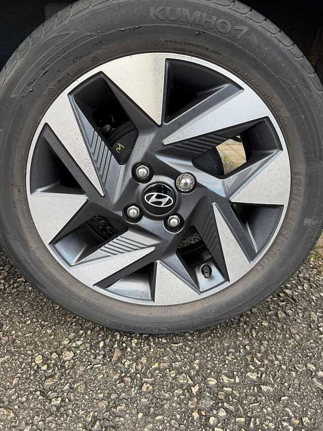 Hyundai i10 1.2 Advance 5dr Auto