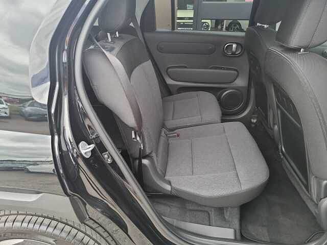 Hyundai HYUNDAI INSTER 02 EV HYUNDAI INSTER 02 EV