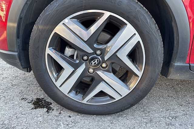 Hyundai BAYON 1.0 TGDi 48V MHEV Ultimate 5dr DCT Red