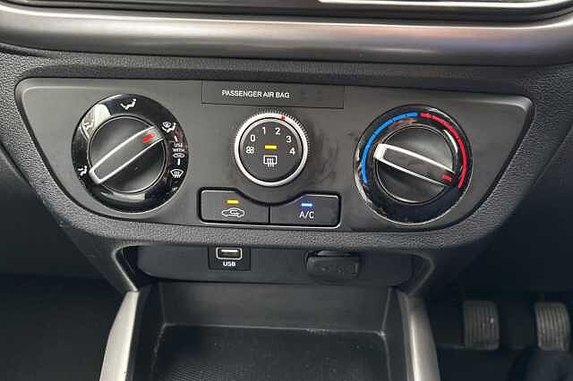 Hyundai i10 1.2 MPi Premium 5dr