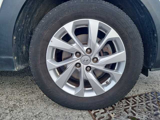 Hyundai TUCSON 1.6 GDi SE Nav 5dr 2WD