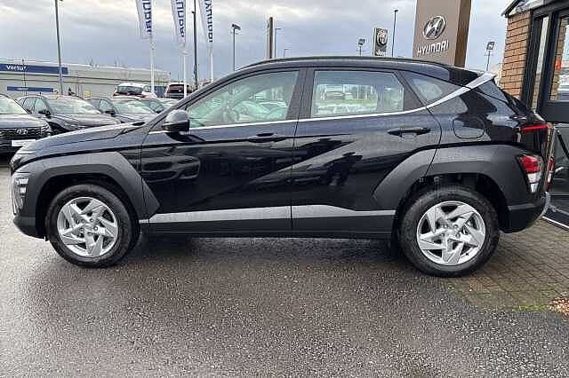 Hyundai KONA 1.6T 138 Advance 5dr Black