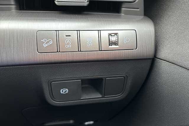 Hyundai KONA 1.6T 138 Advance 5dr Black