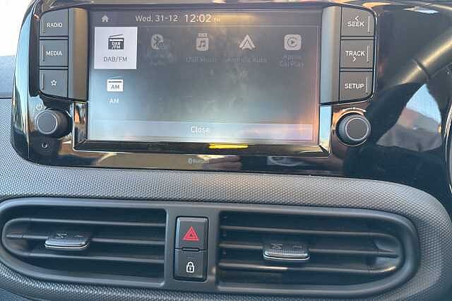 Hyundai I10 1.2 Advance 5dr Auto Red