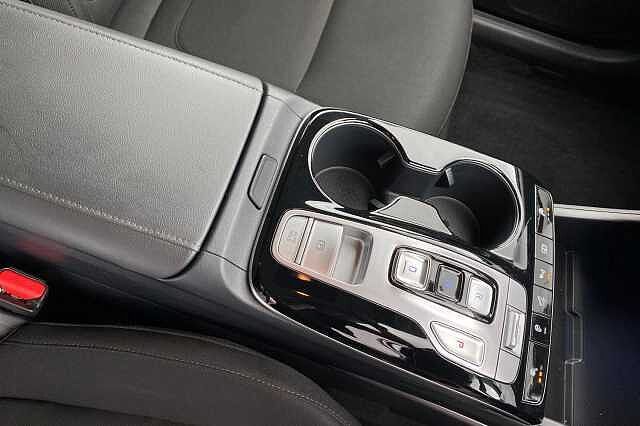 Hyundai TUCSON PREMIUM HEV White