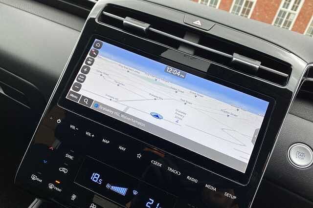 Hyundai TUCSON PREMIUM HEV White