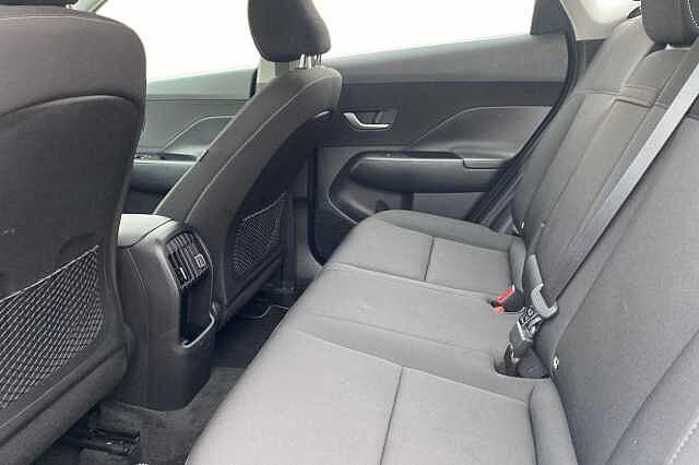 Hyundai KONA ADVANCE HEV Atlas White