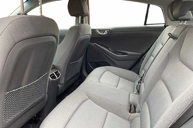 Hyundai IONIQ PREMIUM HEV Ultimate Red