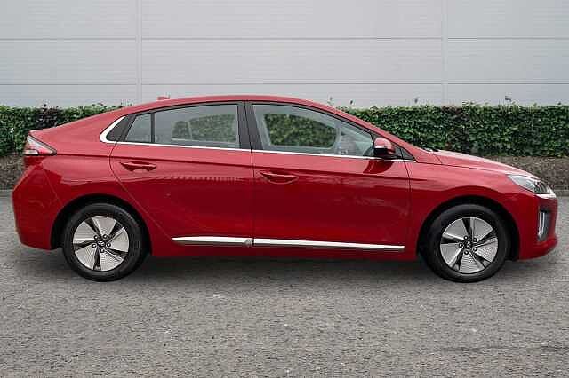 Hyundai IONIQ PREMIUM HEV Ultimate Red