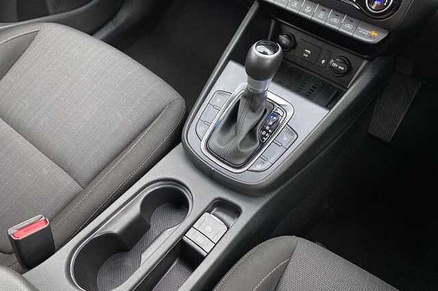 Hyundai KONA PREMIUM HEV Ultimate Red