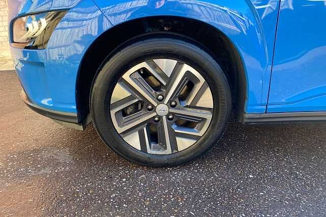 Hyundai KONA Ultimate Ev Surfy Blue
