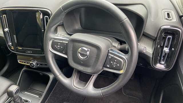 Volvo XC40 1.5 T3 163hp Inscrptn Pro Fwd