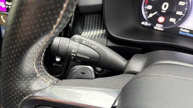 Volvo XC40 R-Design Pro T4 Awd