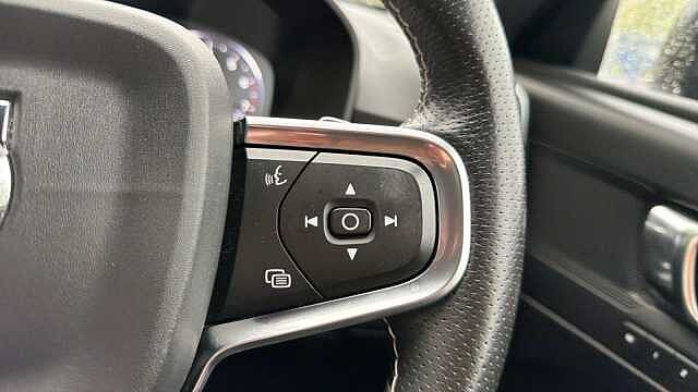 Volvo XC40 R-Design Pro T4 Awd