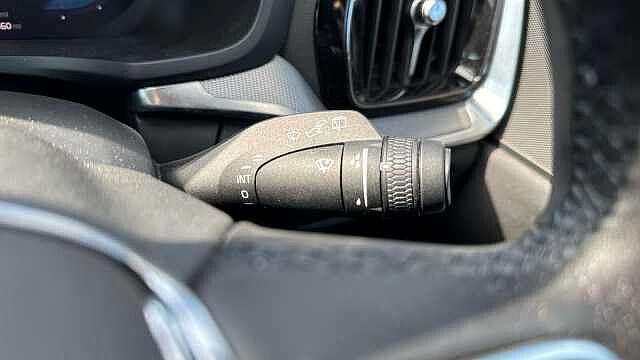 Volvo V60 2.0 T6 18.8kWh Plus Estate 5dr Petrol Plug-in Hybrid Auto AWD Euro 6 (s/s) (350