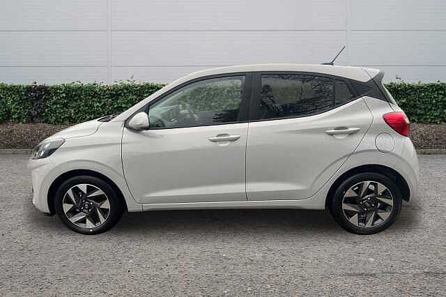 Hyundai I10 5dr Hat 1.0 Mpi 63ps Advance Nav Lumen Gray