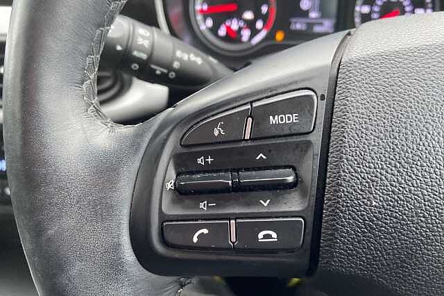 Hyundai i10 1.2 Premium Hatchback 5dr Petrol Auto Euro 6 (s/s) (84 ps)