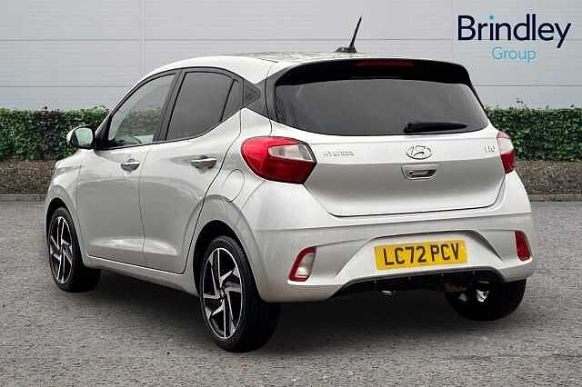 Hyundai i10 1.2 Premium Hatchback 5dr Petrol Auto Euro 6 (s/s) (84 ps)