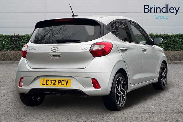 Hyundai i10 1.2 Premium Hatchback 5dr Petrol Auto Euro 6 (s/s) (84 ps)