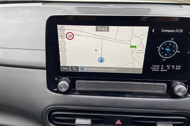 Hyundai KONA 64kWh Ultimate SUV 5dr Electric Auto (10.5kW Charger) (204 ps) White