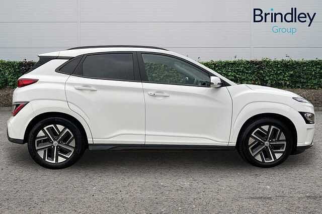 Hyundai KONA 64kWh Ultimate SUV 5dr Electric Auto (10.5kW Charger) (204 ps) White