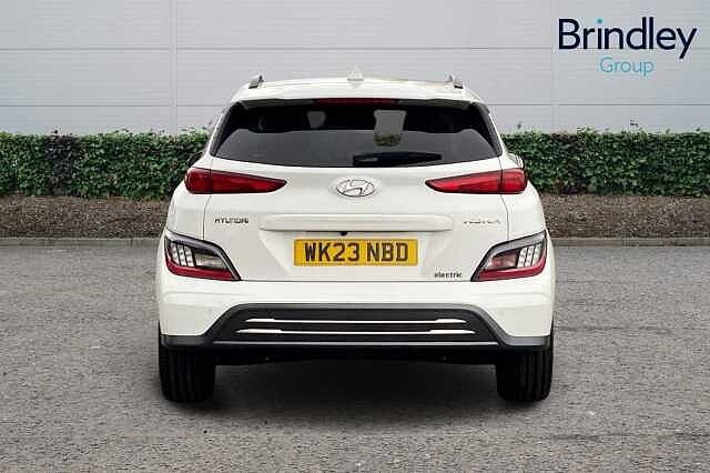 Hyundai KONA 64kWh Ultimate SUV 5dr Electric Auto (10.5kW Charger) (204 ps) White