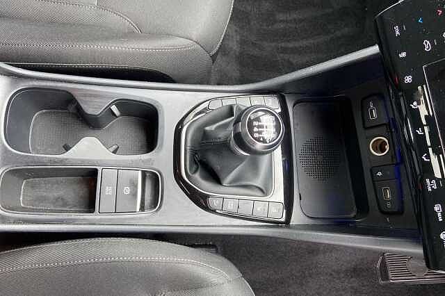 Hyundai TUCSON 1.6 T-GDi Premium SUV 5dr Petrol Manual Euro 6 (s/s) (150 ps) Black