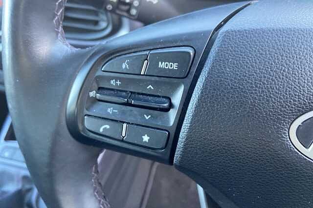 Hyundai I10 1.2 Premium Hatchback 5dr Petrol Auto Euro 6 (s/s) (84 ps) Grey