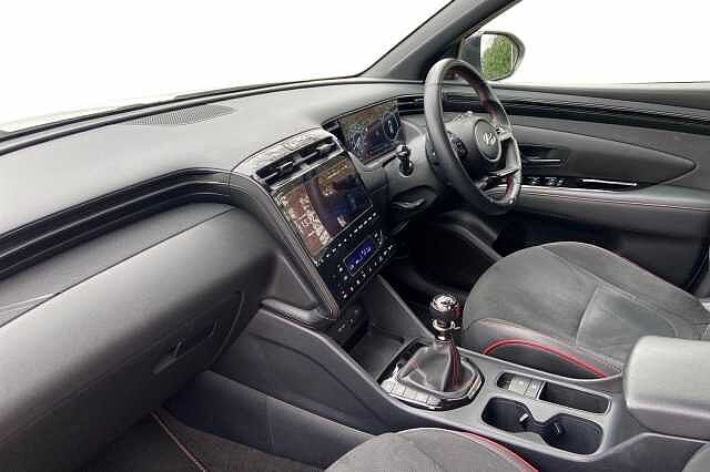 Hyundai TUCSON 1.6 T-GDi N Line SUV 5dr Petrol Manual Euro 6 (s/s) (150 ps) White