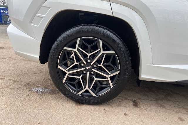 Hyundai TUCSON 1.6 T-GDi N Line SUV 5dr Petrol Manual Euro 6 (s/s) (150 ps) White
