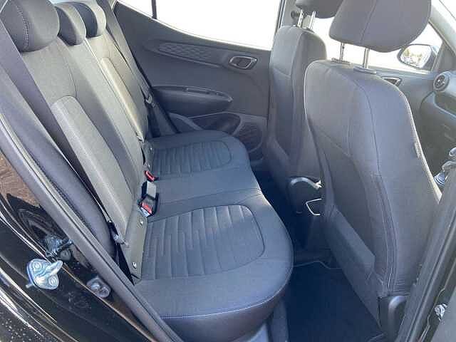 Hyundai I10 1.0 Advance Hatchback 5dr Petrol Auto Euro 6 (s/s) (63 ps) Black