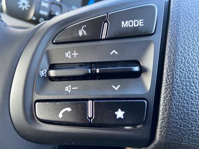 Hyundai I10 1.0 Advance Hatchback 5dr Petrol Auto Euro 6 (s/s) (63 ps) Black