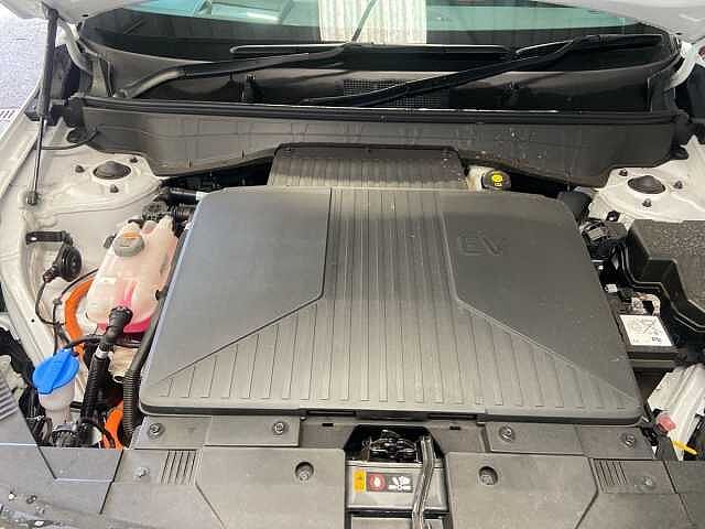 Hyundai KONA 65.4kWh N Line S SUV 5dr Electric Auto (218 ps) White