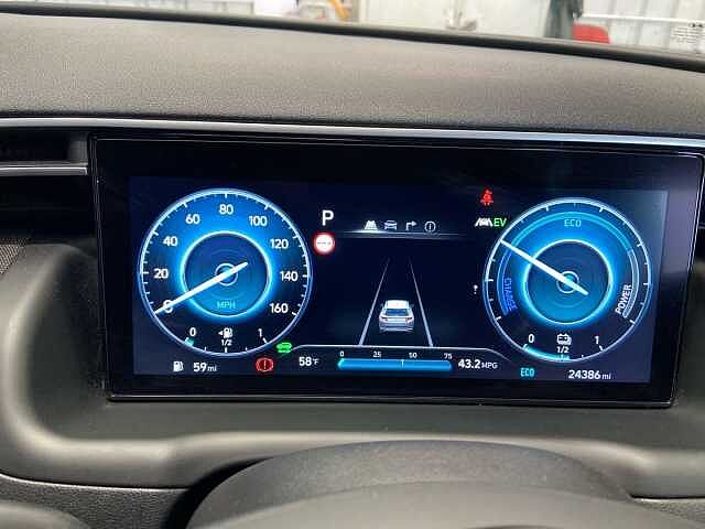 Hyundai TUCSON 1.6 h T-GDi Ultimate SUV 5dr Petrol Hybrid Auto Euro 6 (s/s) (230 ps) Silver