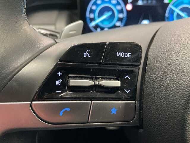 Hyundai TUCSON 1.6 h T-GDi Ultimate SUV 5dr Petrol Hybrid Auto Euro 6 (s/s) (230 ps) Silver