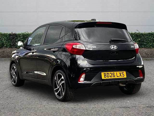 Hyundai i10 1.2 Premium Hatchback 5dr Petrol Manual Euro 6 (s/s) (79 ps)