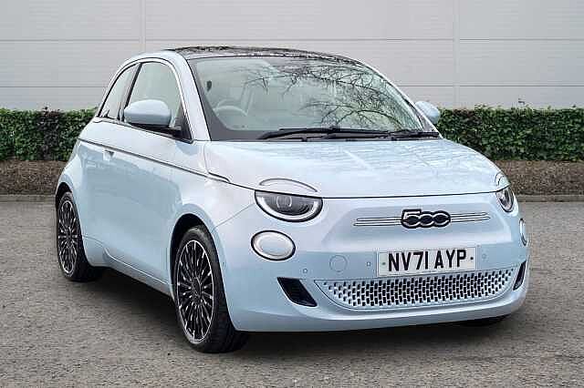 Fiat 500E 42kWh La Prima Hatchback 3dr Electric Auto (118 ps)