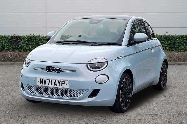 Fiat 500E 42kWh La Prima Hatchback 3dr Electric Auto (118 ps)