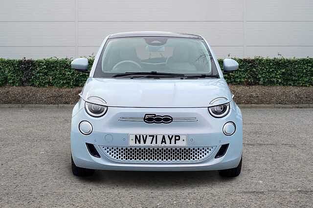 Fiat 500E 42kWh La Prima Hatchback 3dr Electric Auto (118 ps)