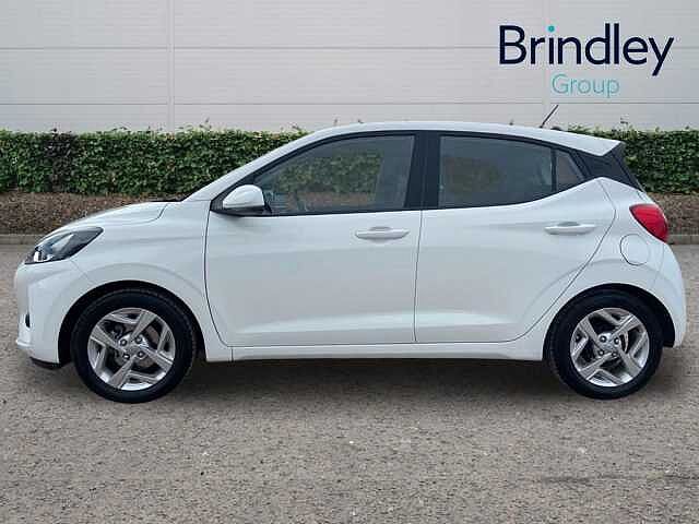 Hyundai i10 1.0 SE Connect Hatchback 5dr Petrol Manual Euro 6 (s/s) (67 ps)
