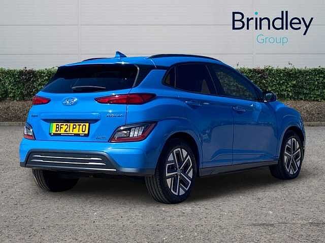 Hyundai Kona 64kWh Ultimate SUV 5dr Electric Auto (10.5kW Charger) (204 ps)
