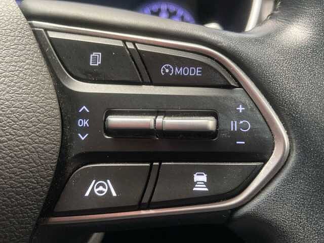 Hyundai Santa Fe 1.6 h T-GDi Premium SUV 5dr Petrol Hybrid Auto Euro 6 (s/s) (230 ps)