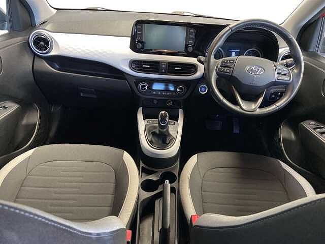 Hyundai i10 1.2 Premium Hatchback 5dr Petrol Auto Euro 6 (s/s) (84 ps)