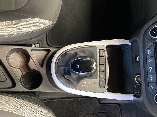 Hyundai i10 1.2 Premium Hatchback 5dr Petrol Auto Euro 6 (s/s) (84 ps)