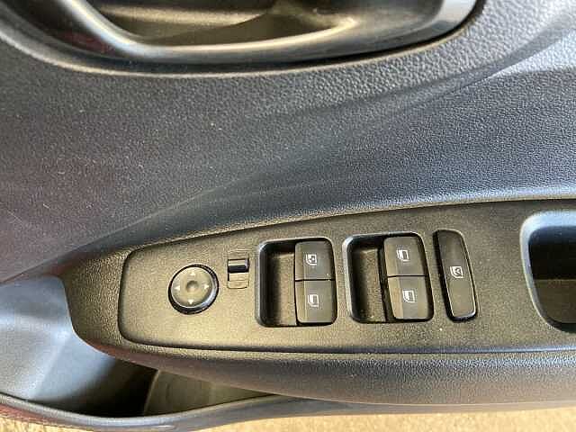 Hyundai i10 1.2 Premium Hatchback 5dr Petrol Auto Euro 6 (s/s) (84 ps)