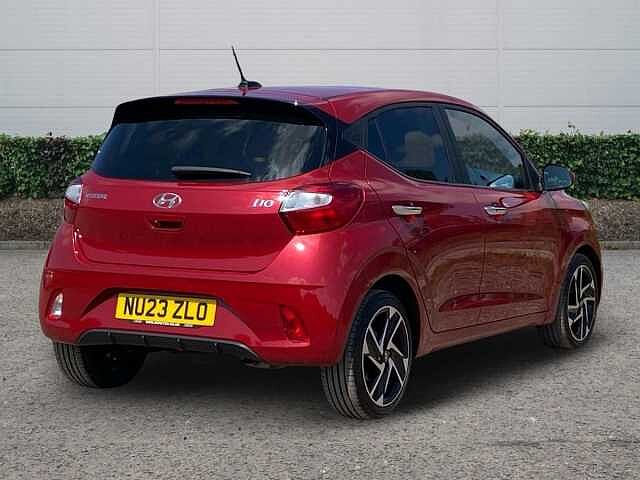 Hyundai i10 1.2 Premium Hatchback 5dr Petrol Auto Euro 6 (s/s) (84 ps)